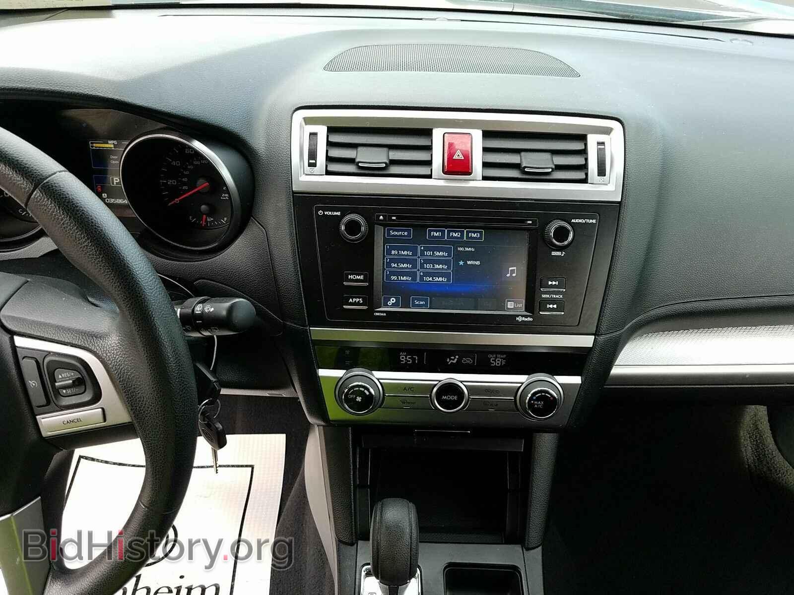 2017 Subaru Outback - VIN: 4S4BSAAC7H3307981 - Фото 4