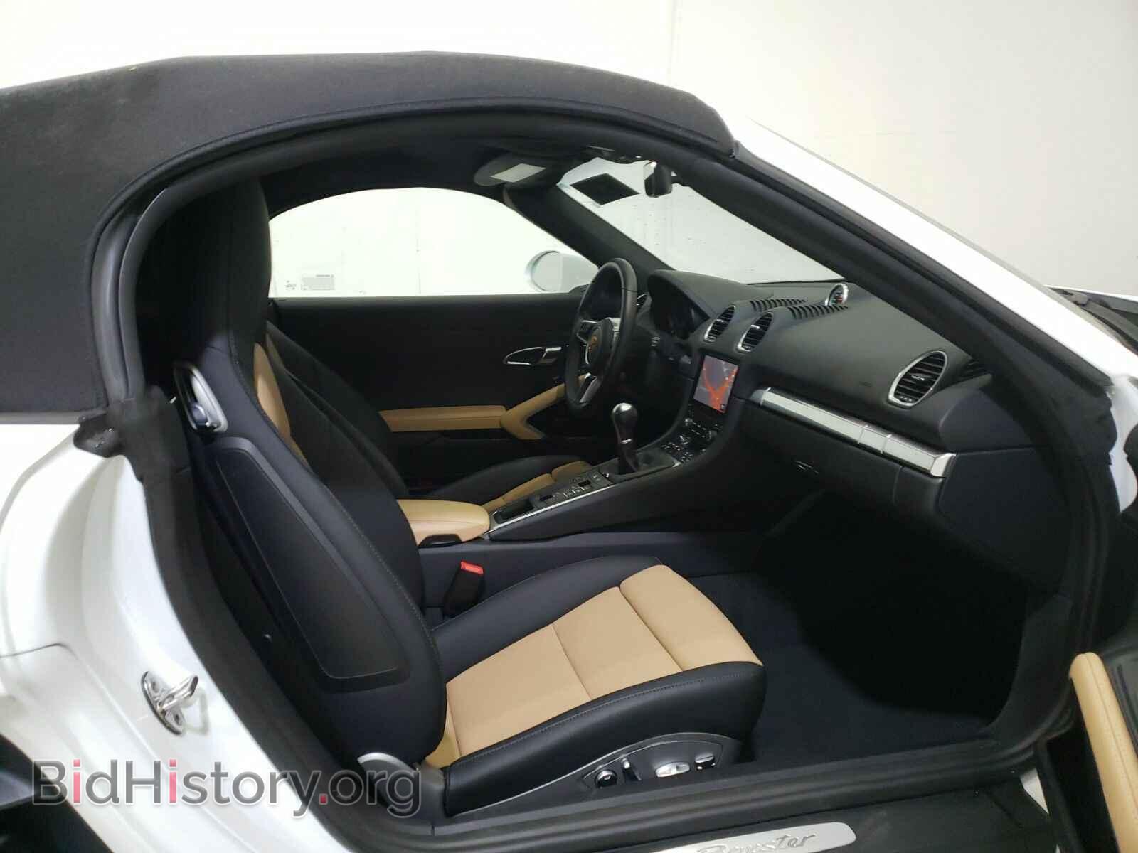 2019 Porsche 718 Boxster - VIN: WP0CA2A82KS211508 - Фото 8