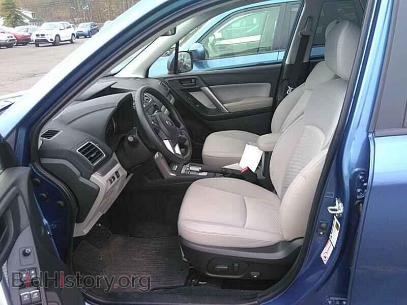 2017 Subaru Forester - VIN: JF2SJAEC3HH527852 - Фото 3