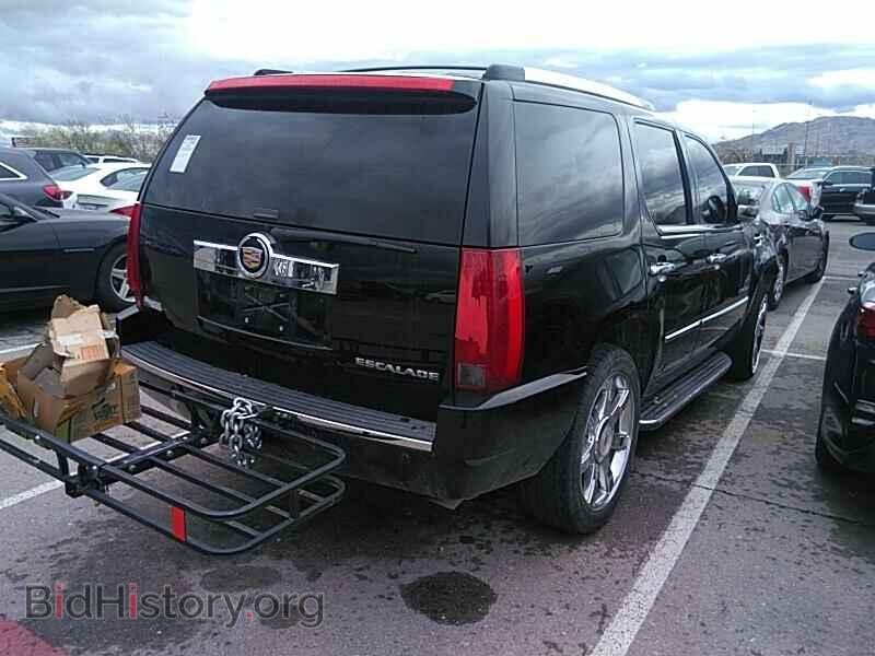 2014 Cadillac Escalade - VIN: 1GYS3BEF4ER213930 - Фото 2