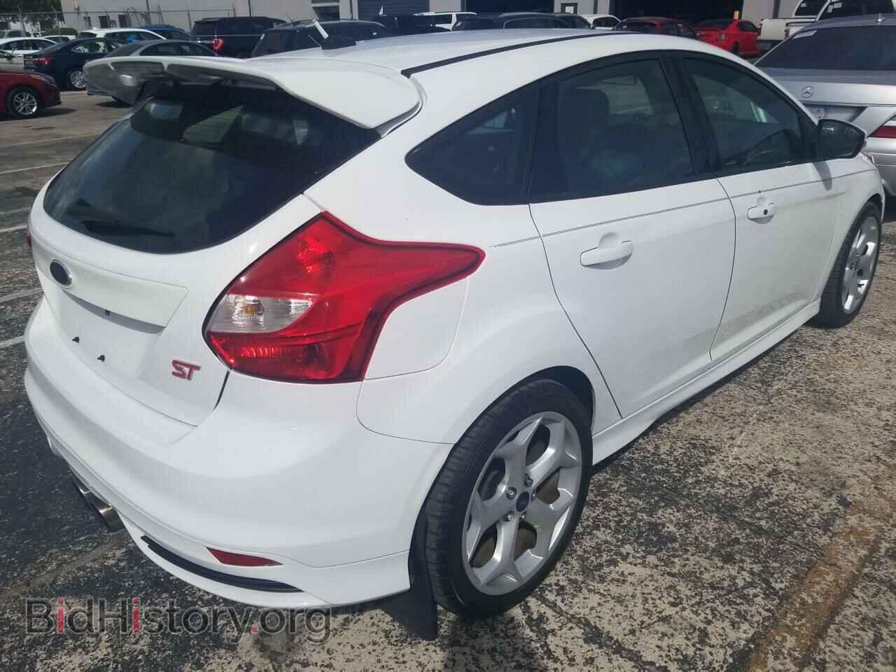 2014 Ford Focus - VIN: 1FADP3L99EL127057 - Фото 2