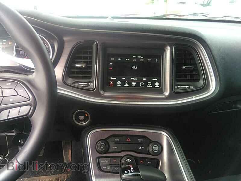 2018 Dodge Challenger - VIN: 2C3CDZAG2JH294598 - Фото 4