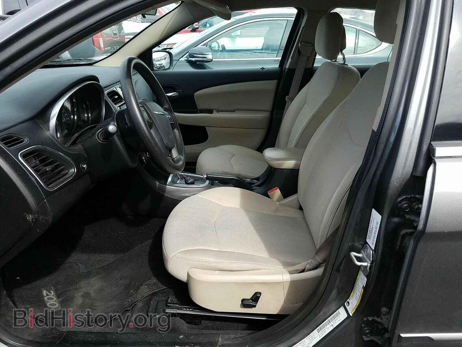 2012 Chrysler 200 - VIN: 1C3CCBAG0CN241161 - Фото 3