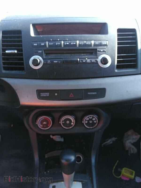 2010 Mitsubishi Lancer - VIN: JA32U2FU2AU005695 - Фото 4