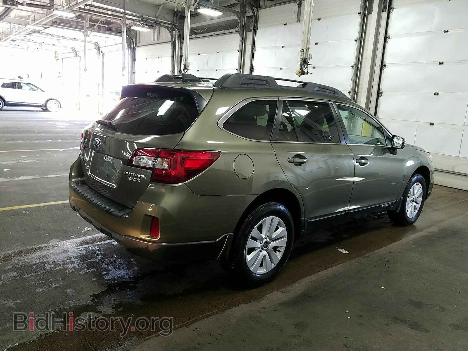 2017 Subaru Outback - VIN: 4S4BSAFC5H3360915 - Фото 2