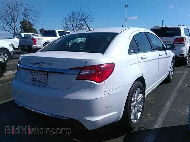 2012 Chrysler 200 - VIN: 1C3CCBBG8CN139475 - Фото 2
