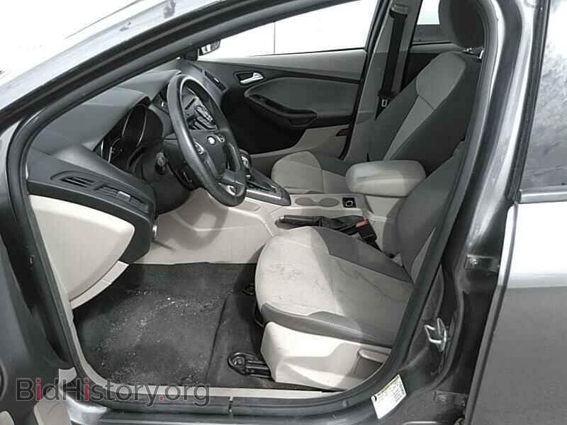2014 Ford Focus - VIN: 1FADP3F23EL163793 - Фото 3