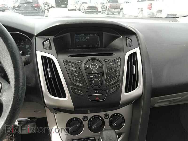 2014 Ford Focus - VIN: 1FADP3F23EL163793 - Фото 4