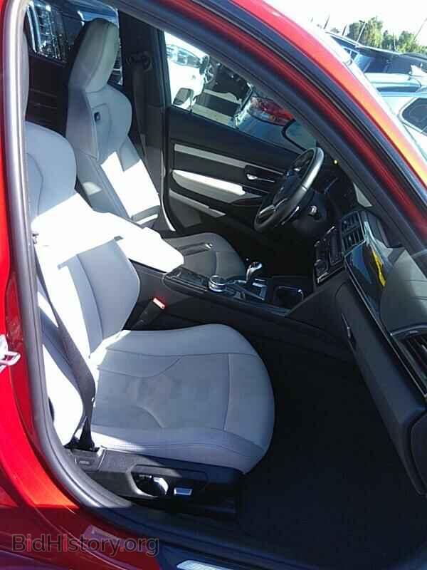 2018 BMW M3 - VIN: WBS8M9C59J5L00720 - Фото 13