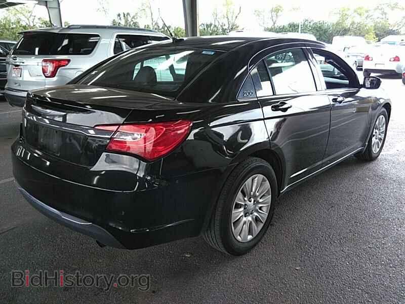 2012 Chrysler 200 - VIN: 1C3CCBAB7CN204449 - Фото 2