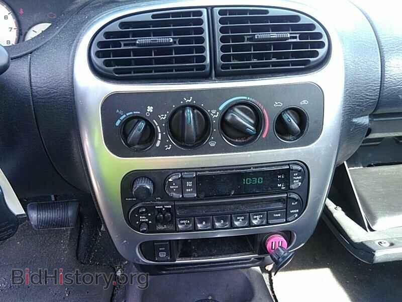 2003 Dodge Neon - VIN: 1B3ES56C63D190822 - Фото 4