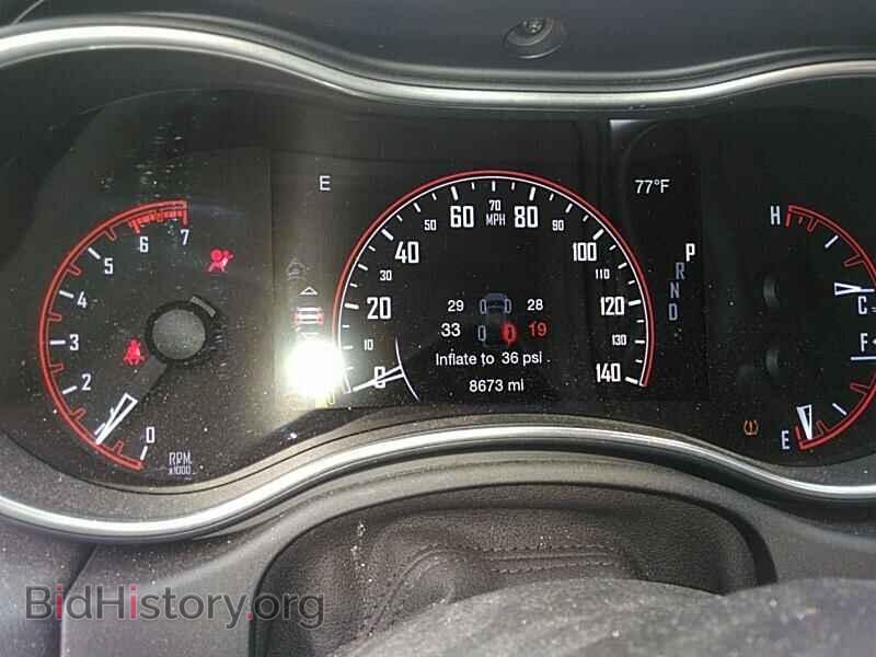 2018 Dodge Durango - VIN: 1C4SDHET0JC241992 - Photo 5