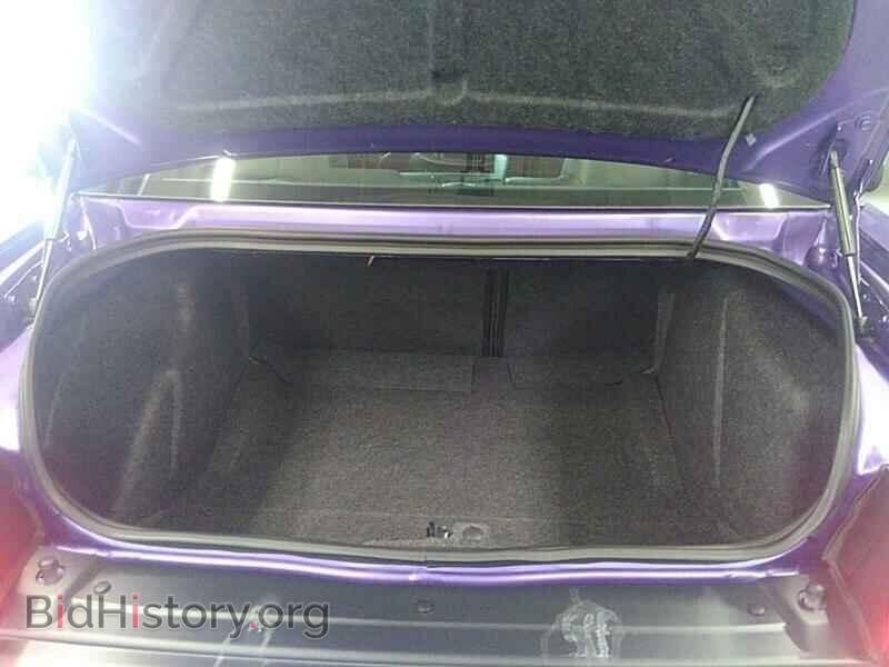 2018 Dodge Challenger - VIN: 2C3CDZFJ3JH283808 - Фото 7