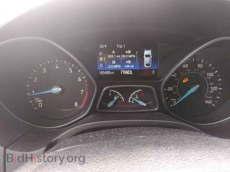 2017 Ford Focus - VIN: 1FADP3F28HL300344 - Фото 5