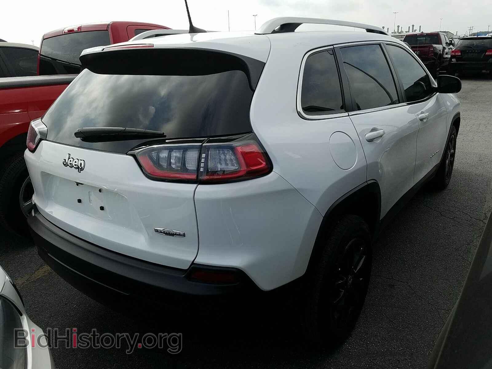 2019 Jeep Cherokee - VIN: 1C4PJLLB8KD204129 - Фото 2