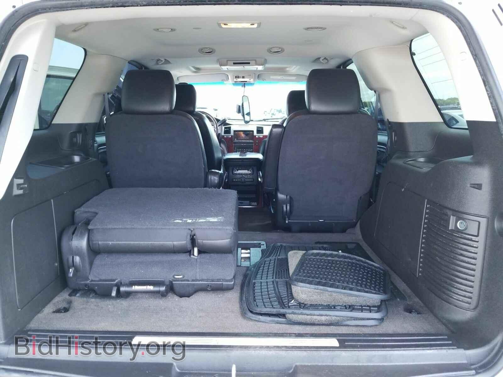 2011 Cadillac Escalade - VIN: 1GYS4CEF8BR190375 - Фото 7
