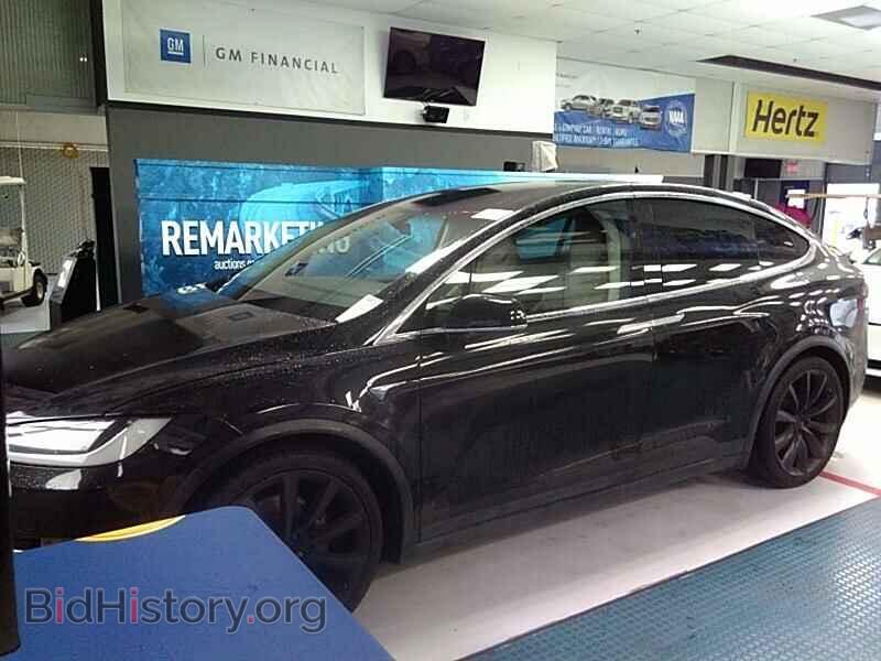 Фотография 5YJXCAE24GF022908 - Tesla Model X 2016
