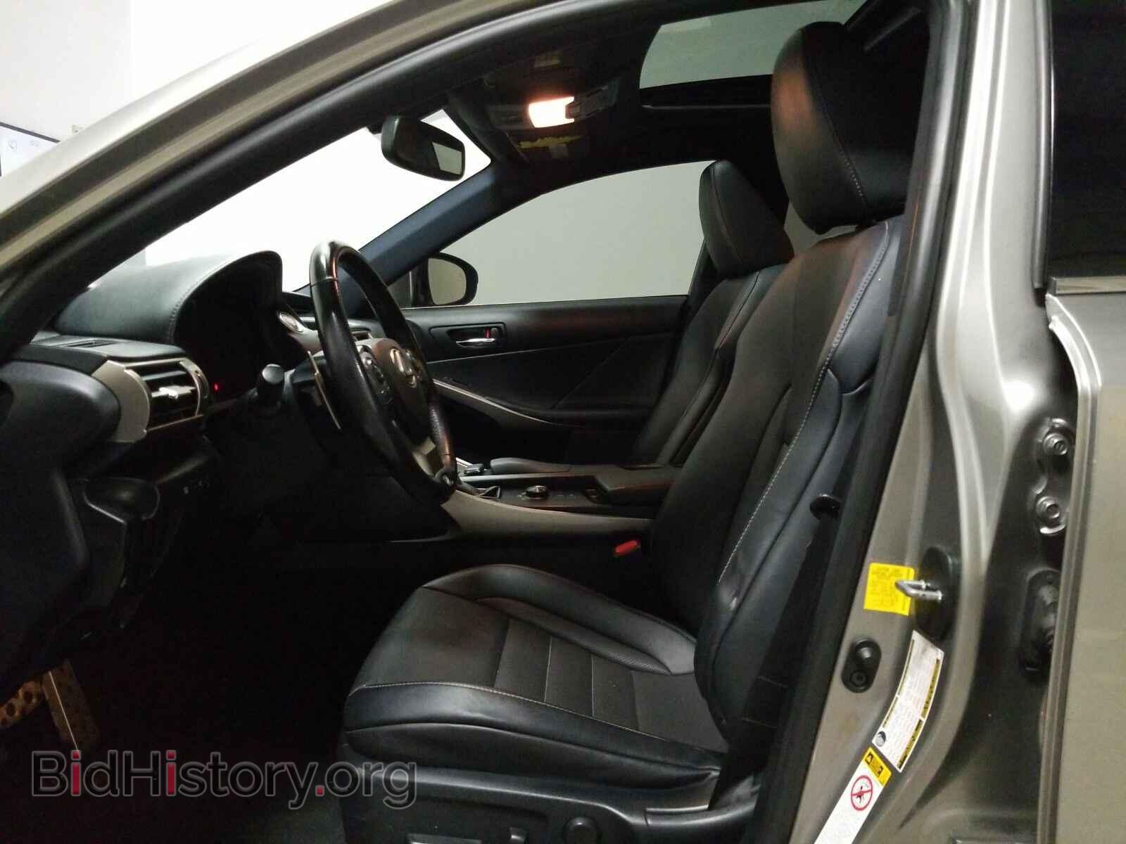 2016 Lexus IS 200t - VIN: JTHBA1D20G5028643 - Фото 7