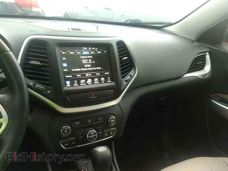 2017 Jeep Cherokee - VIN: 1C4PJMDB3HW579119 - Фото 4