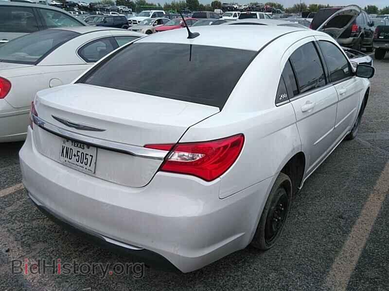 2013 Chrysler 200 - VIN: 1C3CCBBB1DN606094 - Photo 2