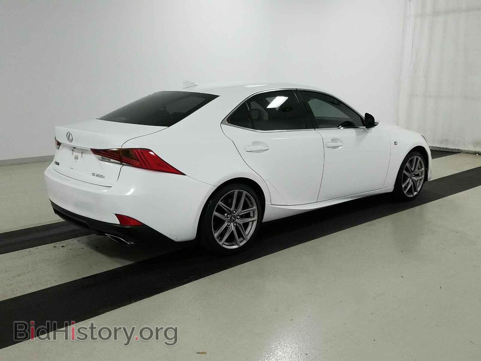 2017 Lexus IS - VIN: JTHBA1D27H5048132 - Фото 4