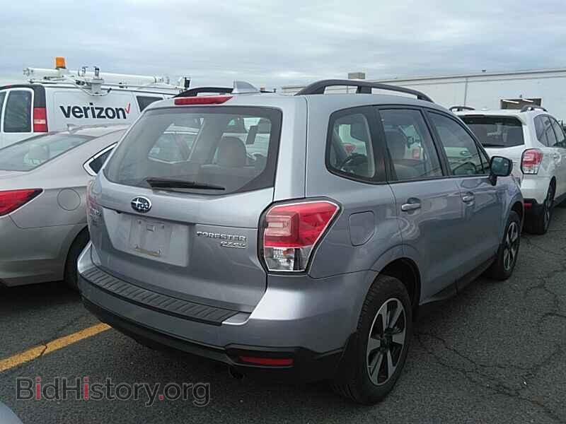 2017 Subaru Forester - VIN: JF2SJABC8HH554193 - Фото 2