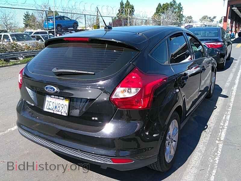 2014 Ford Focus - VIN: 1FADP3K22EL375395 - Фото 2
