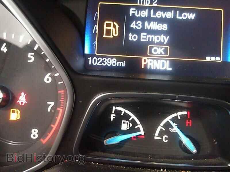 2016 Ford Focus - VIN: 1FADP3E22GL320749 - Photo 5