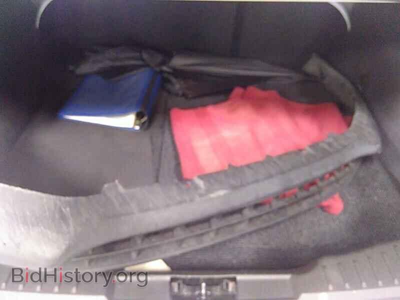 2016 Ford Focus - VIN: 1FADP3E22GL320749 - Photo 7