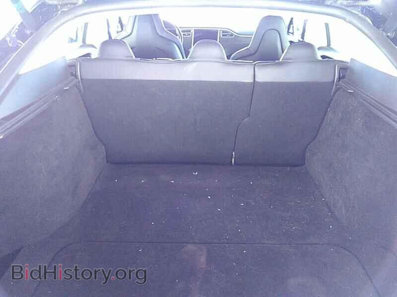 2013 Tesla Model S - VIN: 5YJSA1DP8DFP16106 - Photo 7