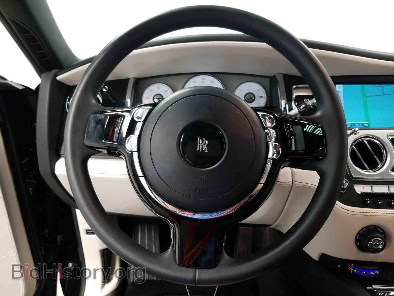 2017 Rolls-Royce Ghost - VIN: SCA664S57HUX54145 - Photo 10