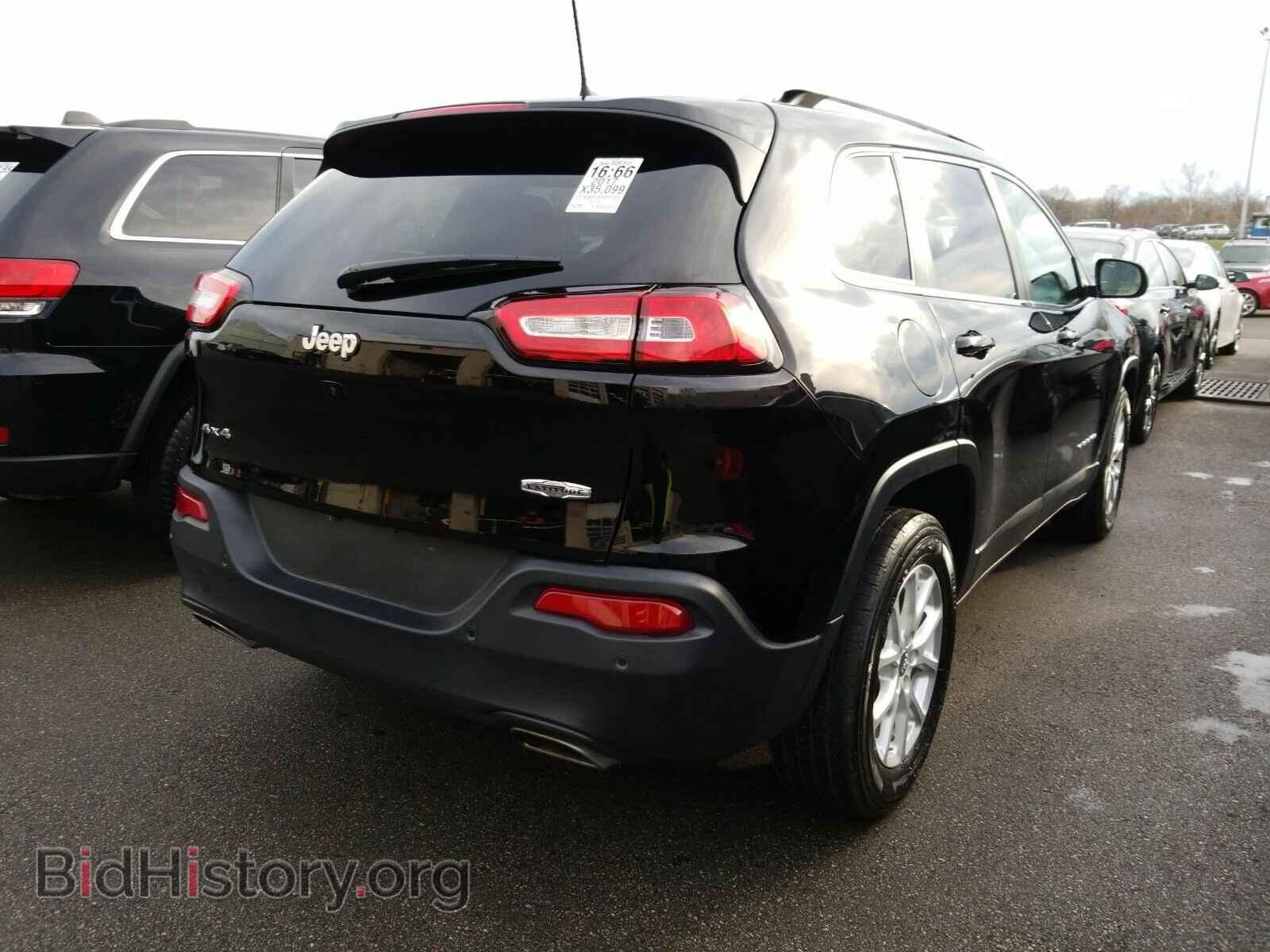 2017 Jeep Cherokee - VIN: 1C4PJMCS8HW513828 - Фото 2