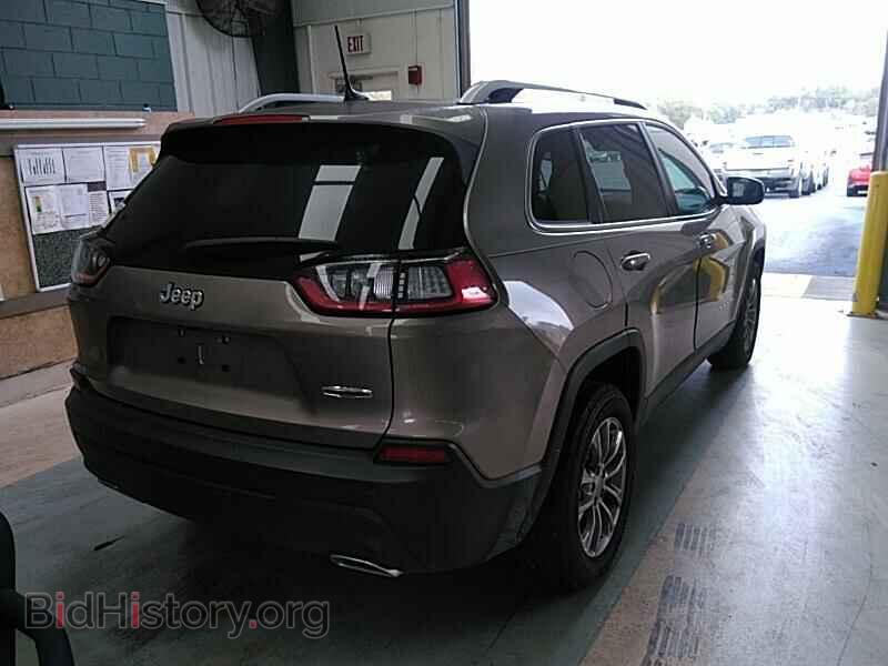2019 Jeep Cherokee - VIN: 1C4PJLLX2KD111179 - Фото 2