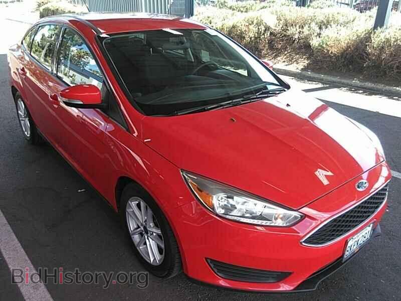 2017 Ford Focus - VIN: 1FADP3F22HL259645 - Photo 8