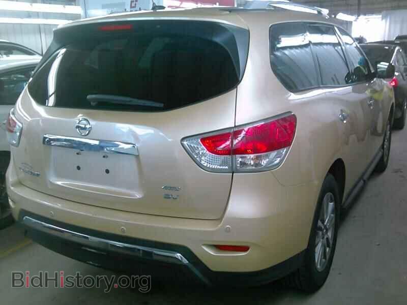 2013 Nissan Pathfinder - VIN: 5N1AR2MM0DC646433 - Фото 2