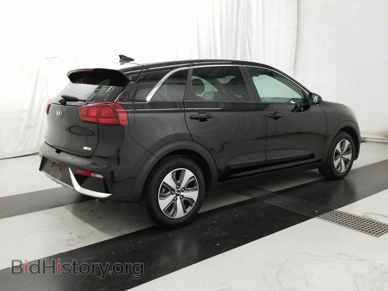 2018 Kia Niro - VIN: KNDCB3LCXJ5128524 - Фото 4
