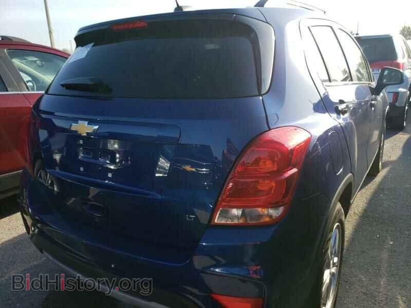 2017 Chevrolet Trax - VIN: 3GNCJLSB0HL181293 - Фото 2