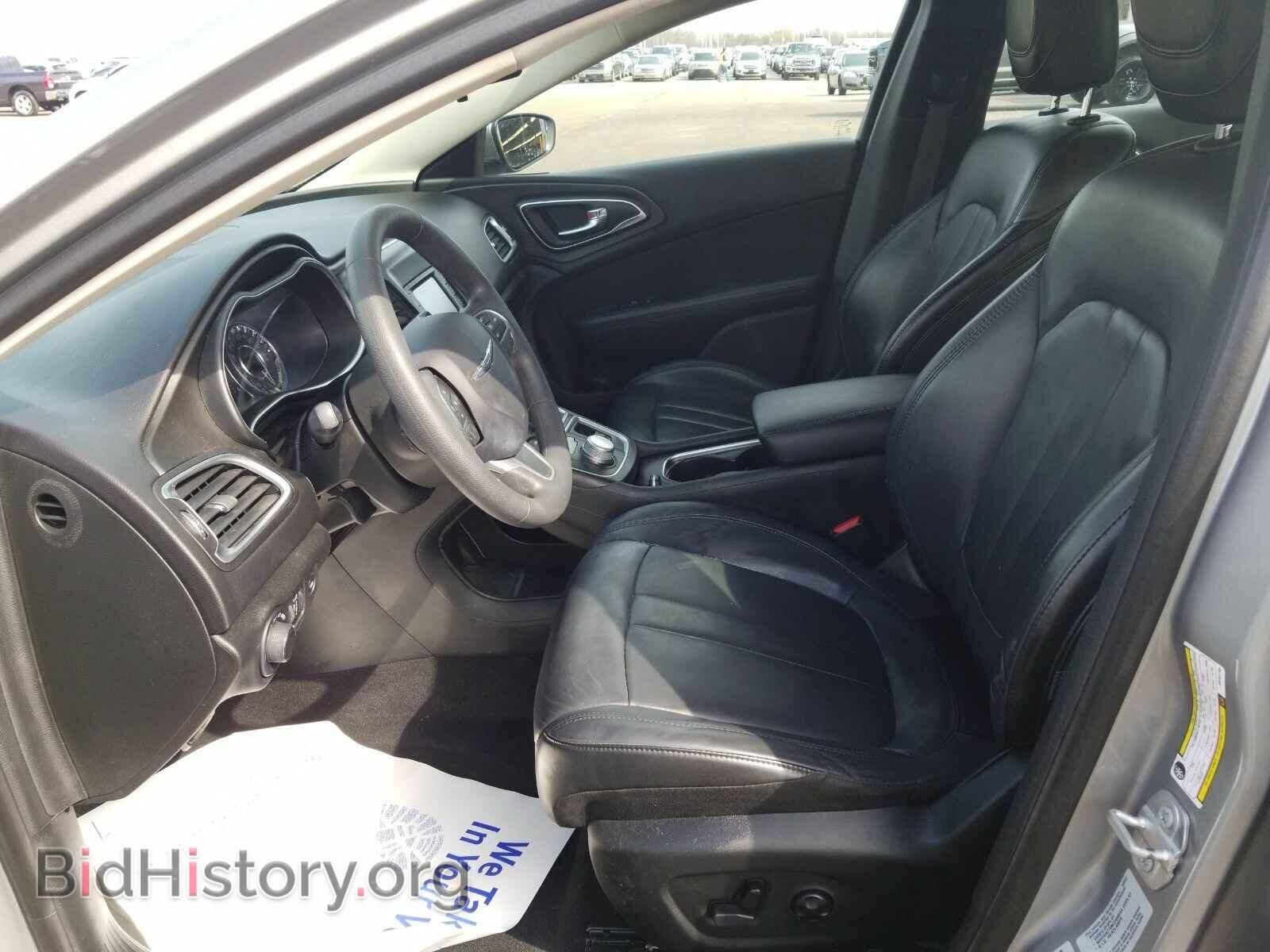 2016 Chrysler 200 - VIN: 1C3CCCAB0GN181169 - Фото 3
