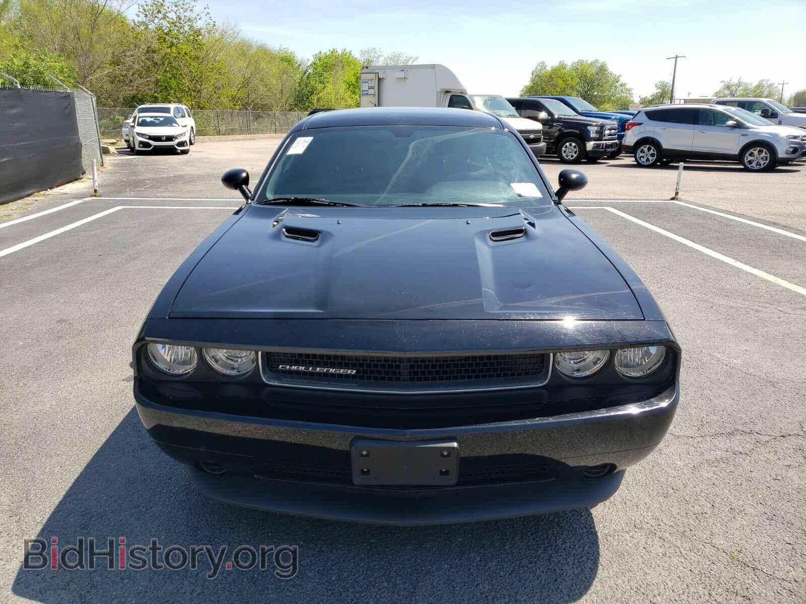 2014 Dodge Challenger - VIN: 2C3CDYAG0EH154159 - Фото 2