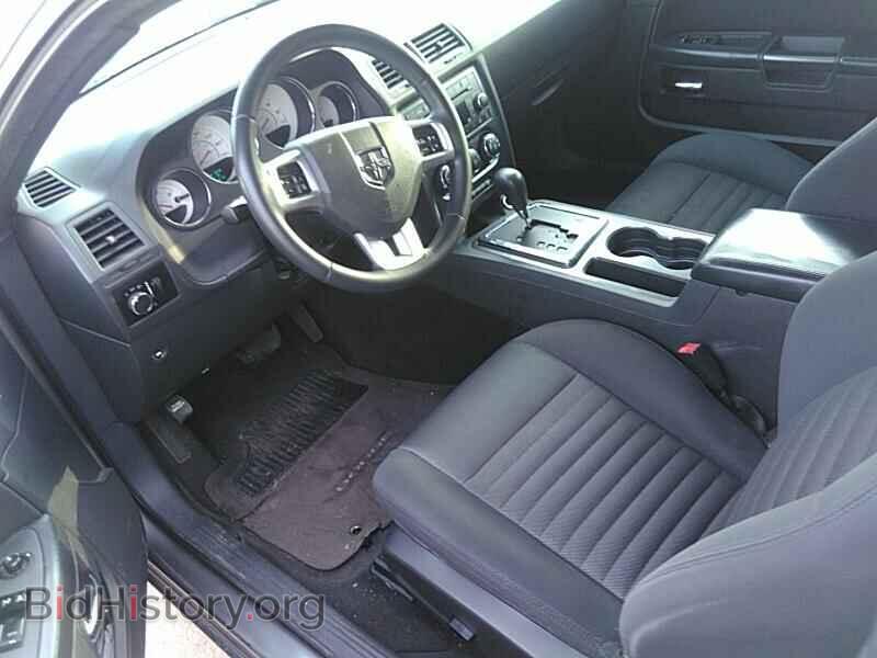 2011 Dodge Challenger - VIN: 2B3CJ4DG2BH603072 - Фото 3