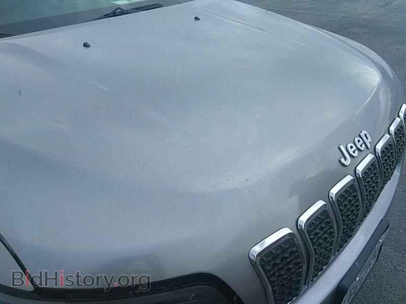 2019 Jeep Cherokee - VIN: 1C4PJLCB2KD221430 - Фото 10