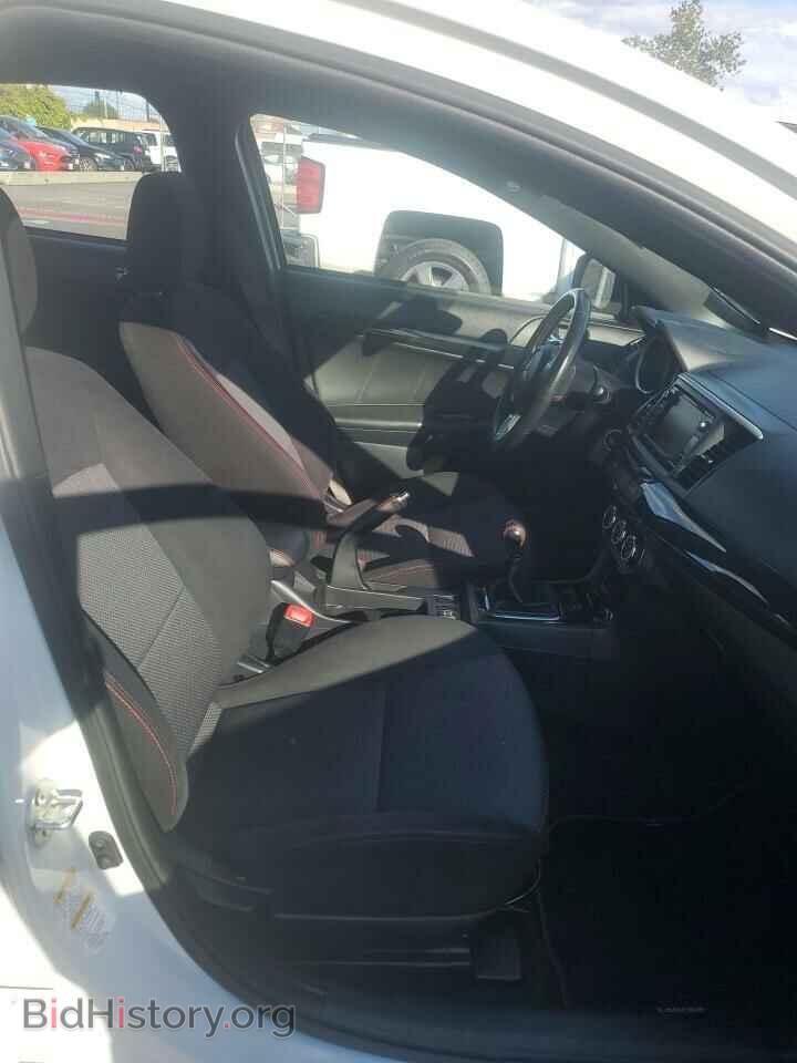 2015 Mitsubishi Lancer Evolution - VIN: JA32W7FV3FU028281 - Photo 9