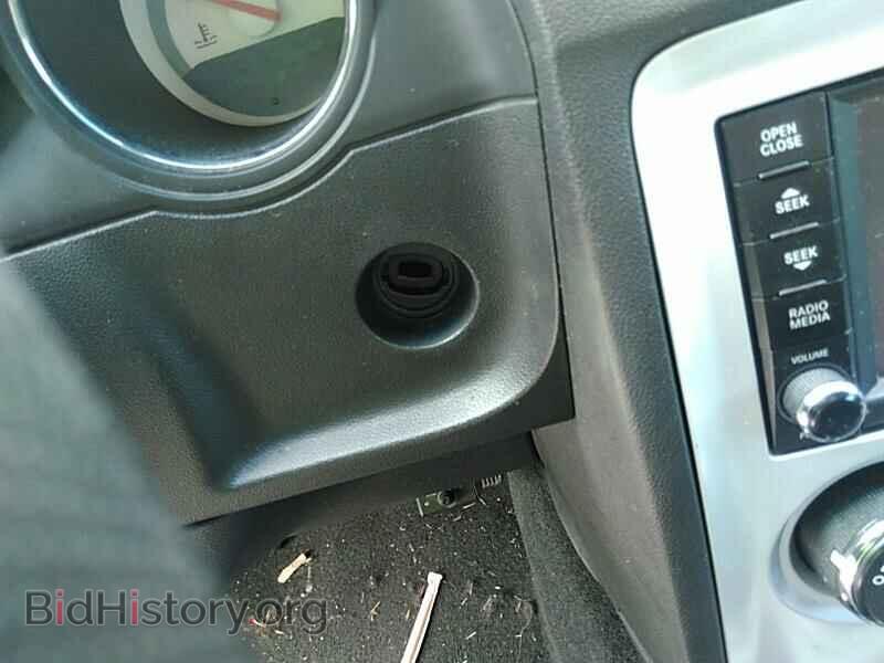 2010 Dodge Challenger - VIN: 2B3CJ4DV2AH184122 - Photo 9
