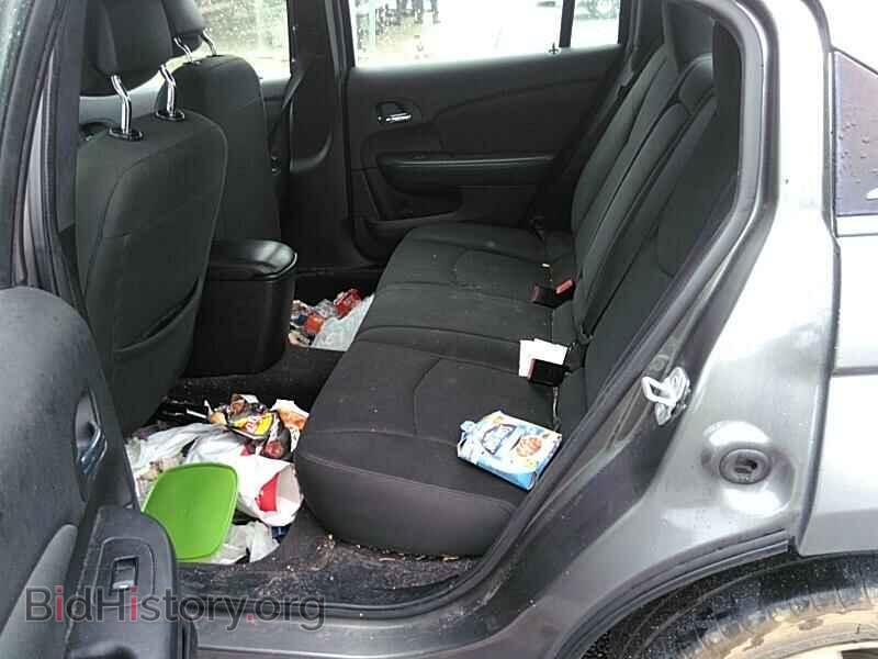 2012 Chrysler 200 - VIN: 1C3CCBBB1CN172063 - Фото 10