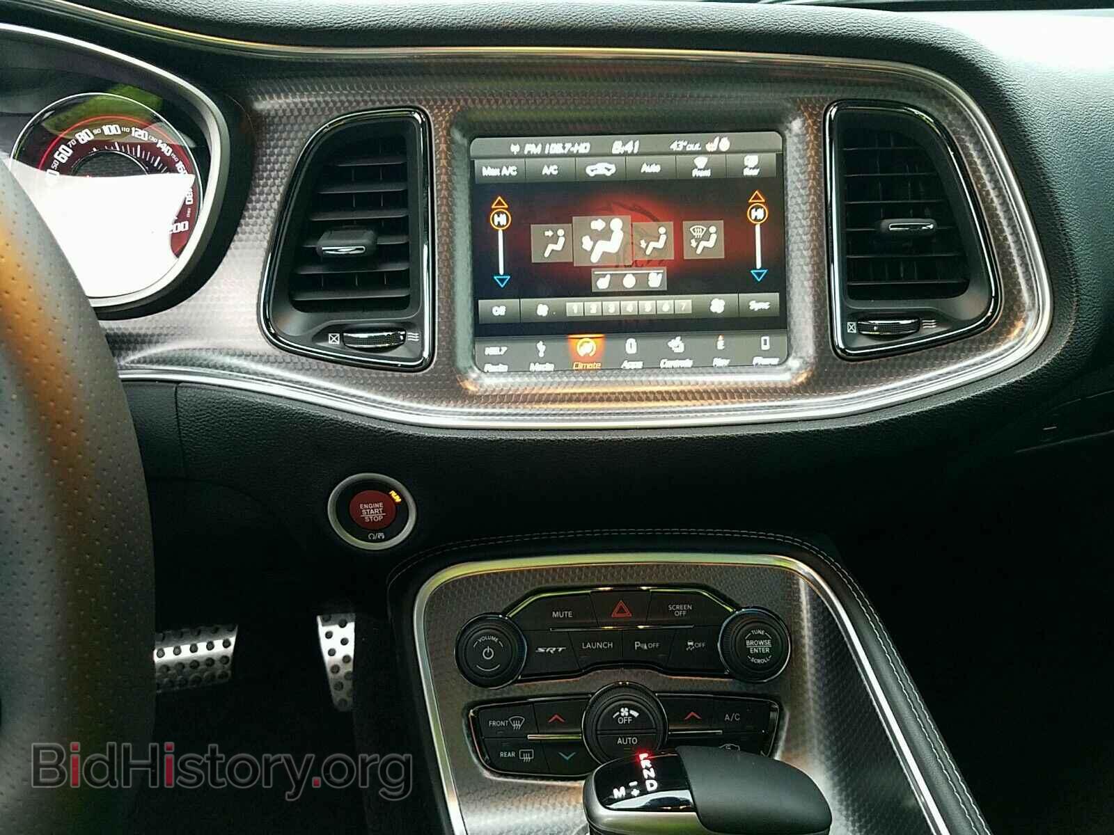 2018 Dodge Challenger - VIN: 2C3CDZC92JH140617 - Фото 4
