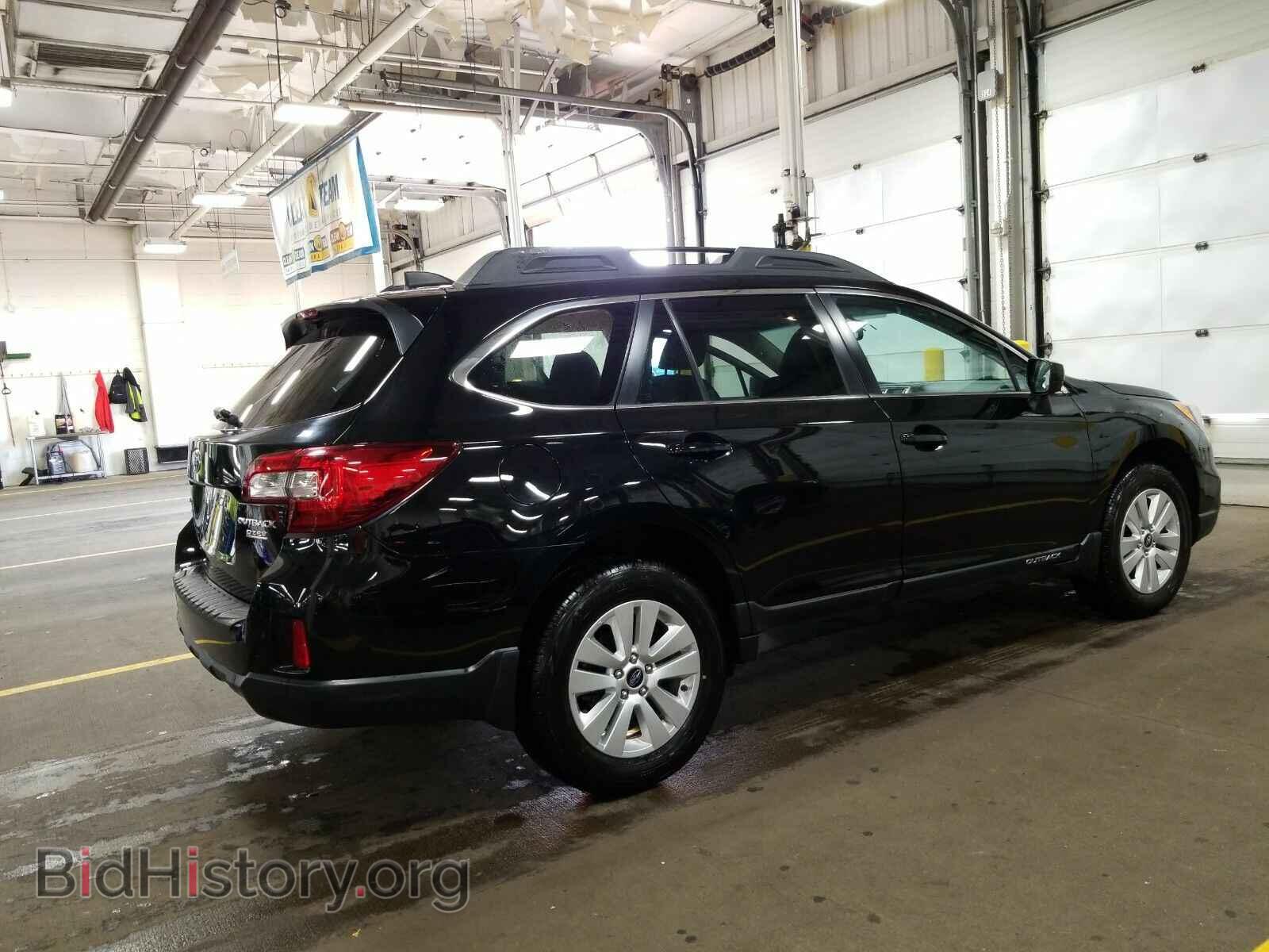 2017 Subaru Outback - VIN: 4S4BSADC9H3365098 - Photo 2