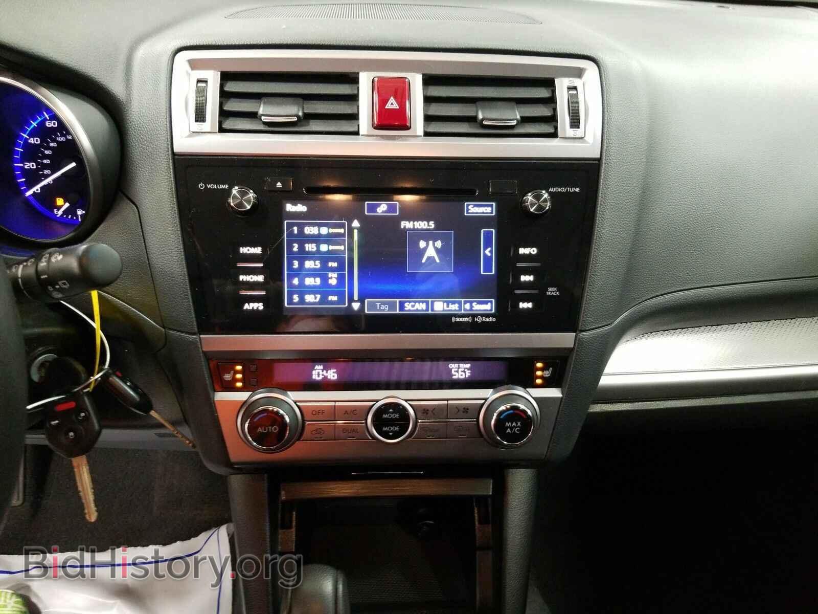 2017 Subaru Outback - VIN: 4S4BSADC9H3365098 - Photo 4