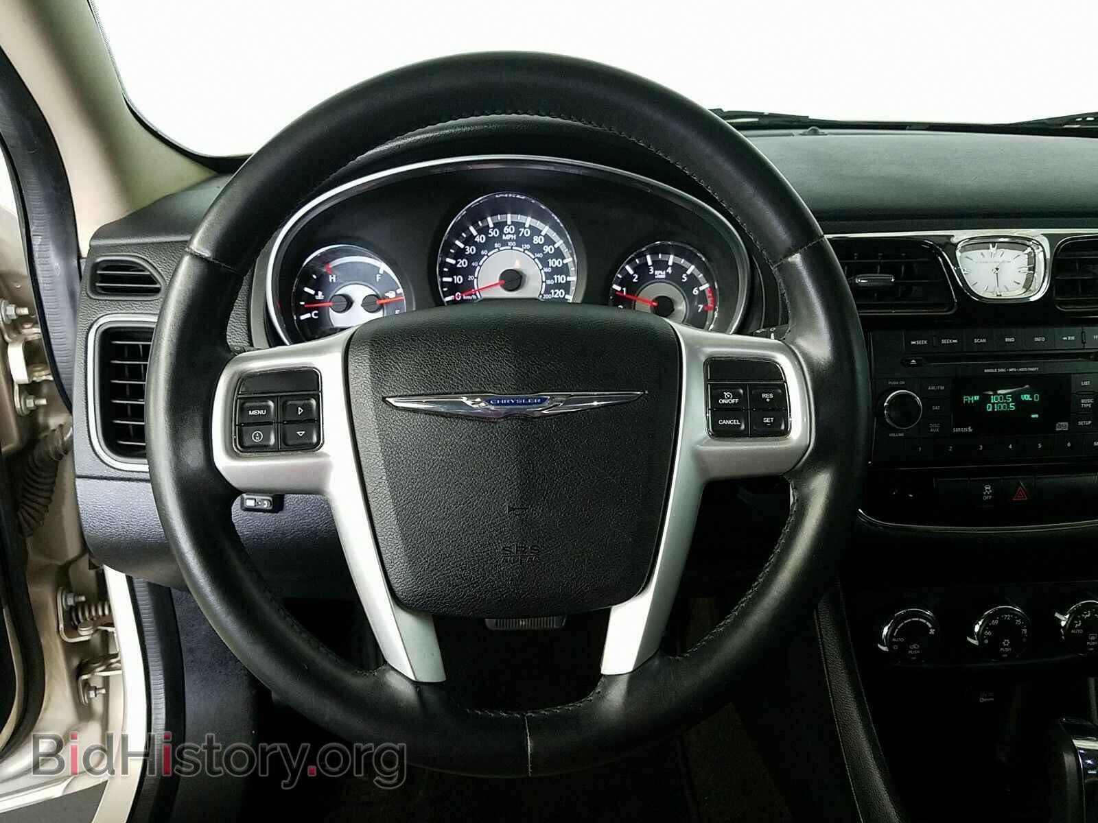 2013 Chrysler 200 - VIN: 1C3CCBBB7DN584988 - Photo 10