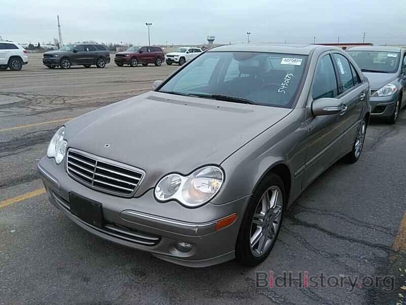 Photo WDBRF54H07F899757 - Mercedes-Benz C-Class 2007