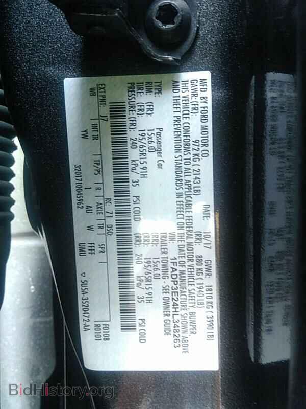 2017 Ford Focus - VIN: 1FADP3E24HL348263 - Photo 6